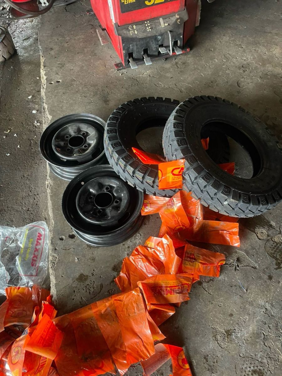 LỐP XE Ô TÔ - CÂY XĂNG DẦU 68 DĨ AN BÌNH DƯƠNG